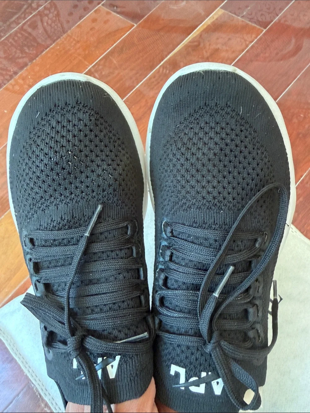 APL‎ sneakers Techloom Breeze size 9